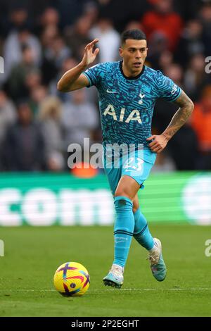 4. März 2023; Molineux Stadium, Wolverhampton, West Midlands, England; Premier League Football, Wolverhampton Wanderers gegen Tottenham Hotspur; Pedro Porro von Tottenham Hotspur Stockfoto