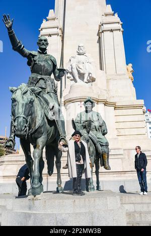 Madrid 04-03-2023-La plaza de España es un amplio espacio ajardinado de la ciudad de Madrid situado en el Barrio de Argüelles Stockfoto