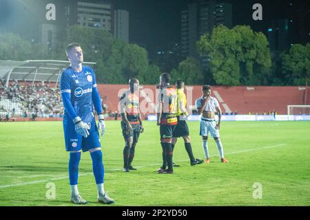 Recife, Brasilien. 04. März 2023. Náutico erhält diesen Samstag (04 Uhr) Sport in The Complicted, das Spiel gilt für den Northeast Cup. Kredit: Thiago Lemos/FotoArena/Alamy Live News Stockfoto
