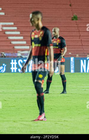 Recife, Brasilien. 04. März 2023. Náutico erhält diesen Samstag (04 Uhr) Sport in The Complicted, das Spiel gilt für den Northeast Cup. Kredit: Thiago Lemos/FotoArena/Alamy Live News Stockfoto