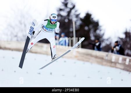 Planica, Slowenien. 4. März 2023. Granerud Halvor Egner aus Norwegen tritt während der Skisprungmannschaft HS138 für Männer bei den FIS Nordic World Ski Championships in Planica, Slowenien, am 4. März 2023 an. Kredit: Zeljko Stevanic/Xinhua/Alamy Live News Stockfoto