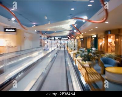 Der Stress und die Aussicht am Flughafen während der Reise Stockfoto