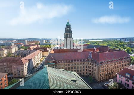 Dresdner Neues Rathaus aus aus der Vogelperspektive – Dresden, Soxony, Deutschland Stockfoto