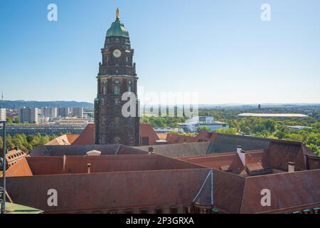 Dresdner Neues Rathaus aus aus der Vogelperspektive – Dresden, Soxony, Deutschland Stockfoto