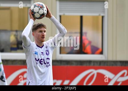 Leo Seydoux von Beerschot in Aktion während eines Fußballspiels zwischen Lierse Kempenzonen und Beerschot VA, Sonntag, den 05. März 2023 in Lier, am 2. Tag (von 10) der Aktionsspiele der 1B. Division „Challenger Pro League“ der belgischen Meisterschaft 2022-2023. BELGA FOTO JILL DELSAUX Stockfoto