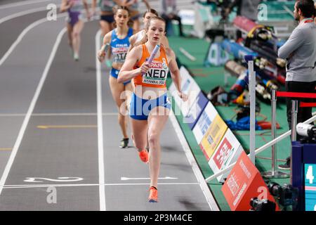 ISTANBUL, TÜRKEI - MÄRZ 5: Cathelijn Peeters der Niederlande, die am 3. Tag der Europameisterschaft in der Leichtathletik-Halle in der Atakoy Athletics Arena am 5. März 2023 in Istanbul, Türkei teilnehmen (Foto: Nikola Krstic/BSR Agency) Stockfoto