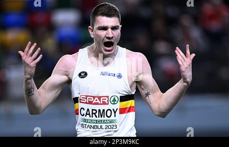 Der belgische Thomas Carmoy feiert am Sonntag, den 05. März 2023, das Highjump-Finale der Herren bei der 37. Ausgabe der europäischen Leichtathletik-Hallenmeisterschaft in Istanbul, Türkei. Die Meisterschaften finden vom 2. Bis 5. März statt. BELGA FOTO JASPER JACOBS Stockfoto