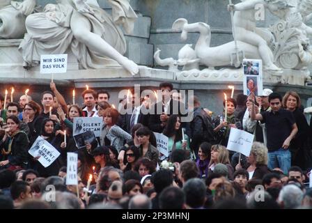 Wien, Österreich. 21. Juni 2009. Anti-Iran-Demonstration vor dem Parlament in Wien Stockfoto