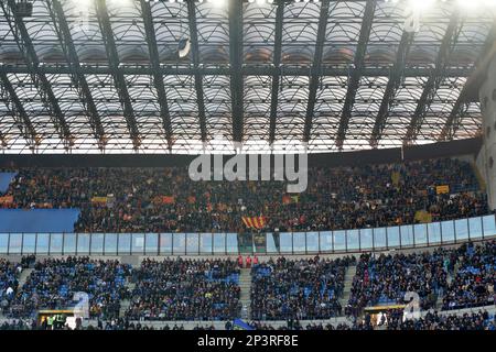 San Siro Stadium, Mailand, Italien, 05. März 2023, US Lecce Supporters beim Spiel Inter - FC Internazionale gegen US Lecce - italienische Fußballserie A. Stockfoto