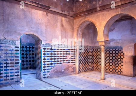 Königlichen Bäder, Palacio de Comares, Alhambra. Granada, Andalusien, Spanien Stockfoto