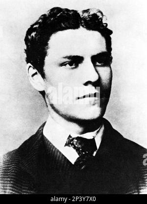 Der britische Politiker James RAMSAY Mac DONALD ( 1866 - 1937 ) , früher englischer Sozialist und Marxist , Führer der liberalen Ideologie , Ministerpräsident Laburist - POLITIK - POLITIK - POLITIKER - POLITIKER - POLITIKER - SOZIALISTA - SOCIALISMO - LETTERATO - LETTERATURA - LITERATUR - SAGGISTA - Portrait - Rituto - KARL MARX - SOZIALISMUS - LABUR - LABURISTA - Denker - Pensatore - Krawatte - Cravatta - MacDonald --- Archivio GBB Stockfoto