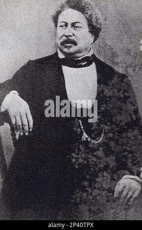 1860 Ca : der französische Schriftsteller , Dichter und Playwriter ALEXANDRE DUMAS Vater ( Père , padre , Paris 1802 - 1870 ) , Autor von I TRE MOSCHETTIERI und IL CONTE DI MONTECRISTO - POETA - POESIA - POESIE - POESIE - COMMEDIOGRAFO - DRAMATIKER - TEATRO - THEATER - SCRITTORE - LETTERATO - LETTERATURA - LITERATUR - Baffi - Schnurrbart - Halsband - colletto - Krawatte - Cravatta papilldell - Bogen - catena orologio - Uhrenkette - Porträt - Ritratto --- Archivio GBB Stockfoto