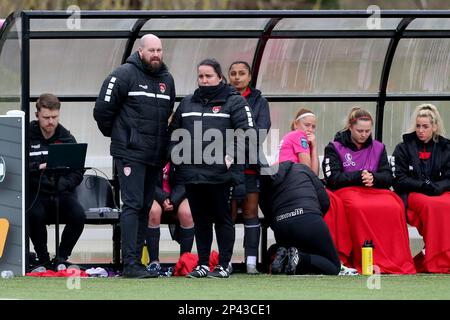 Durham City am Sonntag, den 5. März 2023. Coventry United Manager Lee Burch während des FA Women's Championship-Spiels zwischen dem FC Durham Women und Coventry United im Maiden Castle, Durham City, am Sonntag, den 5. März 2023. (Foto: Mark Fletcher | MI News) Guthaben: MI News & Sport /Alamy Live News Stockfoto