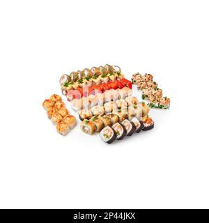 Die größten gebackenen Sushi-Brötchen auf weißem Hintergrund isolieren Stockfoto