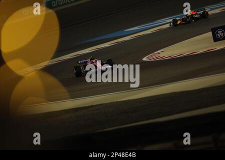 Manama, Bahrain. 04. März 2023. MANAMA, BAHRAIN, Sakhir Circuit, 04. März 2023: #10, Pierre GASLY, FRA, Alpine F1 Team, Alpine A523 Renault während des Bahrain Formel 1 Grand Prix auf der Bahrain International Circuit nahe Manama City in der Stadt Sakhir am 4. März. 2023. Formel 1 - F1 Motorsport, gebührenpflichtiges Bild, Foto und Copyright © Jun QIAN/ ATP images (QIAN Jun/ATP/SPP) Guthaben: SPP Sport Press Photo. Alamy Live News Stockfoto