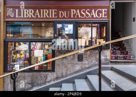 Der Buchladen Librairie du Passage in Passage Jouffroy im 9. Arrondissement Paris. Stockfoto