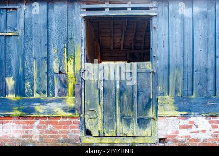 Rustikale Alte Holzmauer Stockfoto