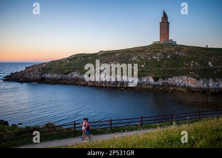 Herkulesturm, römische Leuchtturm aus dem Paseo Alcalde Francisco Vazquez, Coruña City, Galicien, Spanien Stockfoto