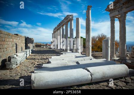 Die Ruinen der antiken Stadt Pergamon in Bergama, Izmir, Türkei Stockfoto