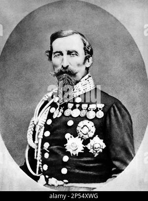 Der italienische General Alfonso Ferrero LA MARMORA ( 1804 - 1878 ) , Portrait von Montabone - POLITIKER - POLITIK - POLITIKER - POLITICA - RISORGIMENTO - Militäruniform - uniforme divisa militare - Medaglia - medaglie - Medaillen - Rituto - Baffi - barba - Bart - Schnurrbart -- - Archivio GBB Stockfoto