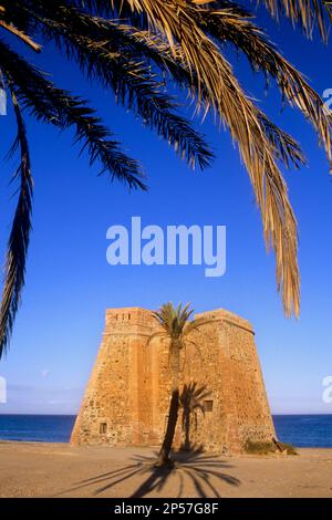 Macenas Burg Castillo de Macenas Beach. Mojacar, Provinz Almeria, Andalusien, Spanien Stockfoto