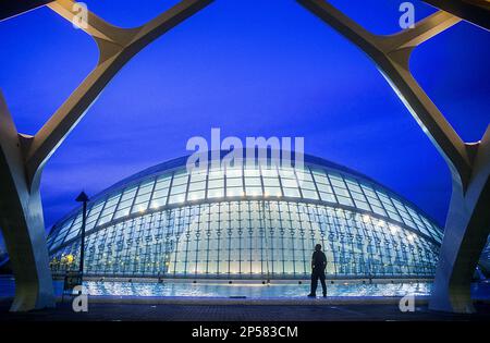 Das Hemisferic, Stadt der Künste und Wissenschaften, von S. Calatrava. Valencia. Spanien Stockfoto