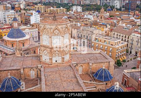 Die Kathedrale und die Stadt von der Miquelete-Glockenturm. Valencia. Spanien. Stockfoto