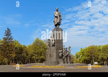 Denkmal für Taras Schewtschenko im Zentrum von Charkiv, Ukraine Stockfoto