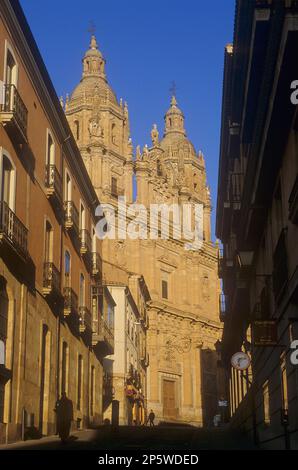 La Clerecía (18ht Jahrhundert barocke Jesuiten-Kloster), Salamanca, Spanien Stockfoto