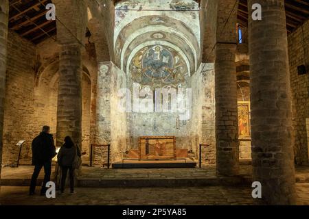 Sant Climent de Taüll romanische Kirche. Taüll, Vall de Boí, Lleida, Katalonien, Spanien Stockfoto