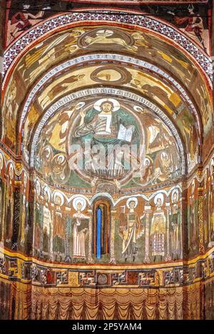 Abbildung von Fresco. Sant Climent de Taüll romanische Kirche. Taüll,Vall de Boí, Lleida, Katalonien, Spanien Stockfoto