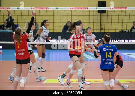 Neuwied, Deutschland. 4. März 2023. Linda Andersson (3 Neuwied) in der Hauptrunde der 1 Jahre. Volleyball Bundesliga Frauen Match zwischen VC Neuwied 77 Stockfoto