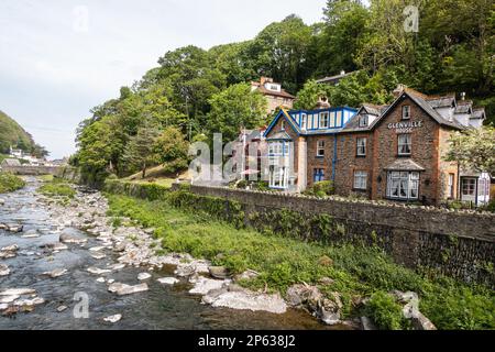 Lynmouth Dorf und Hafen, Devon, England Stockfoto