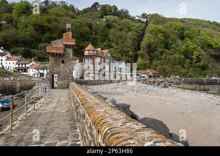 Lynmouth Dorf und Hafen, Devon, England Stockfoto