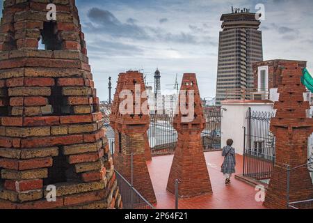 Auf dem Dach des Palau Güell, Barcelona, Katalonien, Spanien Stockfoto