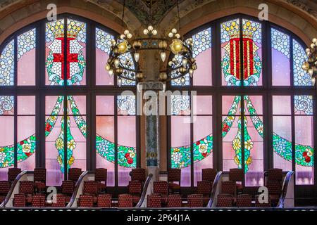 Palau De La Musica Catalana, Detail der Fenster von Lluis Domenech ich Montaner, Barcelona, Spanien Stockfoto