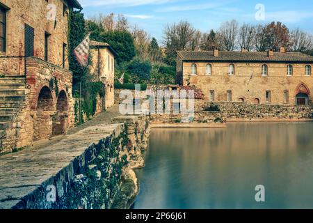 Bagno Vignoni, San Quirico d'Orcia, Val d'Orcia, Toskana, Italien Stockfoto