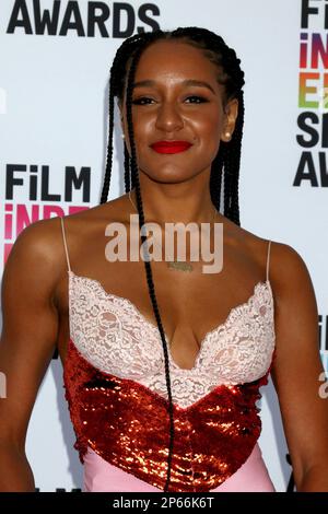 Rebeca Huntt bei der Ankunft bei den Film Independent Spirit Awards - Teil 3, , Santa Monica, CA 4. März 2023. Foto Von: Priscilla Grant/Everett Collection Stockfoto