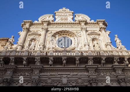 Barockfassade der Basilica di Santa Croce, Lecce, Apulien, Italien, Europa Stockfoto