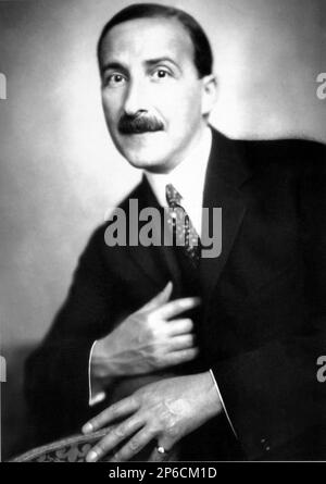 1936 , London , GROSSBRITANNIEN : der österreichische Schriftsteller STEFAN ZWEIG ( 1881 - 1942 ). - LETTERATO - SCRITTORE - LETTERATURA - Literatur - Baffi - Schnurrbart - Cravatta - Krawatte --- Archivio GBB Stockfoto