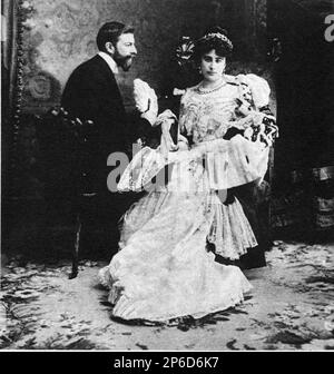 1901 Ca , Roma , ITALIEN : die italienische venezianische Prinzessin MARIANNA GIOVANELLI, geboren als Contessa di SEREGO ALIGHIERI ( 1879 - 1953 ). Verheiratet 1901 mit Prinz ALBERTO GIOVANELLI ( 1876 - 1937 ). Großmutter von Prinz Carlo Giovanelli ( 1942 - 2016 ) , verheiratet 1966 mit Elettra Maria Marconi , Tochter des berühmtesten Erfinders marchese Guglielmo Marconi . - foto storiche - foto storica - Portrait - ritratto - Nobiltà italiana - Adel - nobili italiani - nobile - Giovannelli - BELLE EPOQUE - ITALIEN - ITALIA - Schmuck - Juwelen - Perlenkette - collana - perle - perla - Giovann Stockfoto