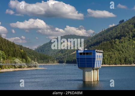 Sance Damm, Wasserspeicher und Damm in den Beskiden Bergen. Der Staudamm ist auf dem Oberlauf des Flusses Ostravice erbaut. Tschechische Republik. Stockfoto