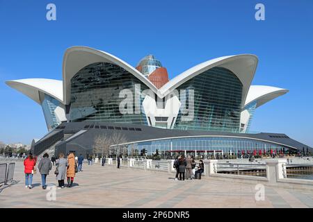 Deniz Mall am Kaspischen Ufer in Baku Stockfoto