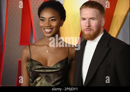 Adeola Patronne und Neil Jones nehmen an der Sondervorstellung von Shazam Teil! Fury of the Gods am Cineworld Leicester Square, London, Großbritannien. Foto: 7. März 2023. Stockfoto