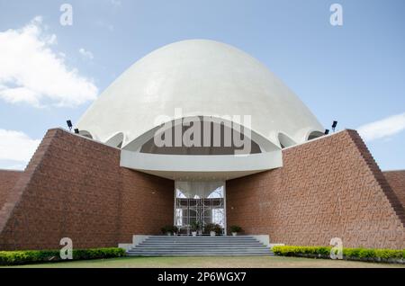 Bahai Tempel, erbaut auf dem Cerro Sonsonate am Stadtrand von Panama City Stockfoto