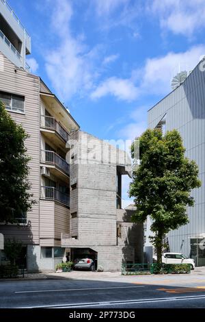 Das Tower House, Beton Einfamilienhaus entworfen von Takamitsu Azuma (1966); Jingumae, Tokio, Japan Stockfoto