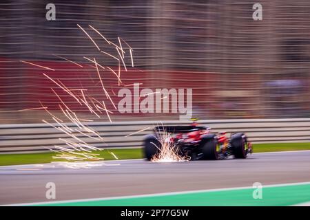 MANAMA, BAHRAIN, Sakhir Circuit, 3. März 2023: Nr. 55, Carlos SAINZ Jr., ESP, Team Scuderia Ferrari, während des Bahrain Formel 1 Grand Prix bei der Ba Stockfoto