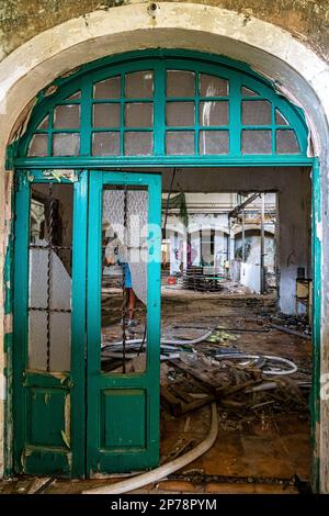 Lost Place Balneario Los Berrazales, Botteleria Agua de Agaete in Valle de Agaete auf Gran Canaria, Kanarische Inseln, Spanien. Stockfoto