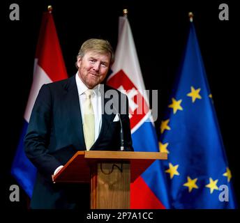 Bratislava, Slowakei. 08. März 2023. BRATISLAVA - König Willem-Alexander hält eine Rede auf dem Wirtschaftsforum die Zukunft ist nun der zweite Tag des dreitägigen Staatsbesuchs in der Slowakei. ANP REMKO DE WAAL netherlands Out - belgien Out Credit: ANP/Alamy Live News Stockfoto