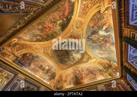 Deckengemälde Salon de Diane, Chateau de Versailles, Departement Yvelines, Region Ile-de-France, Frankreich Stockfoto